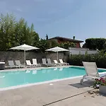 Viola Relais