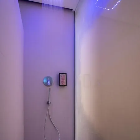 Viola Relais 2* ديسينسانو ديل غاردا