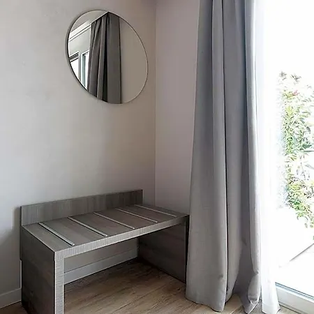 Отель Viola Relais
