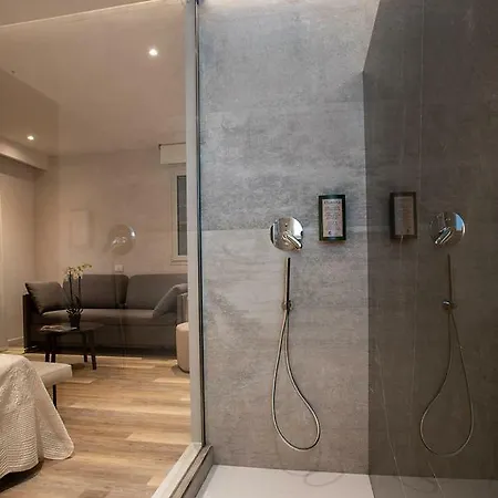 Viola Relais デセンツァーノ・デル・ガルダ