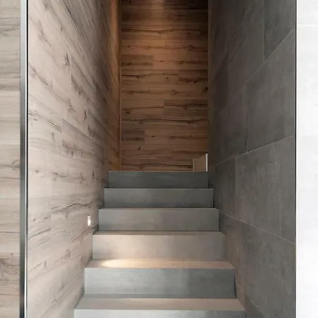 Viola Relais ホテル デセンツァーノ・デル・ガルダ